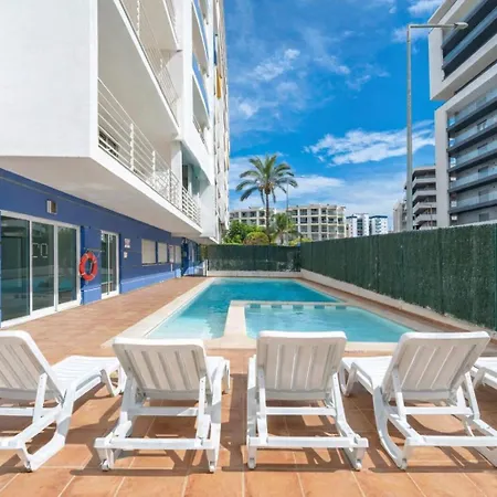 Apartamento Casa Azul, Fast Wi-fi, Airco, Pool & Bbq Near The Da Rocha