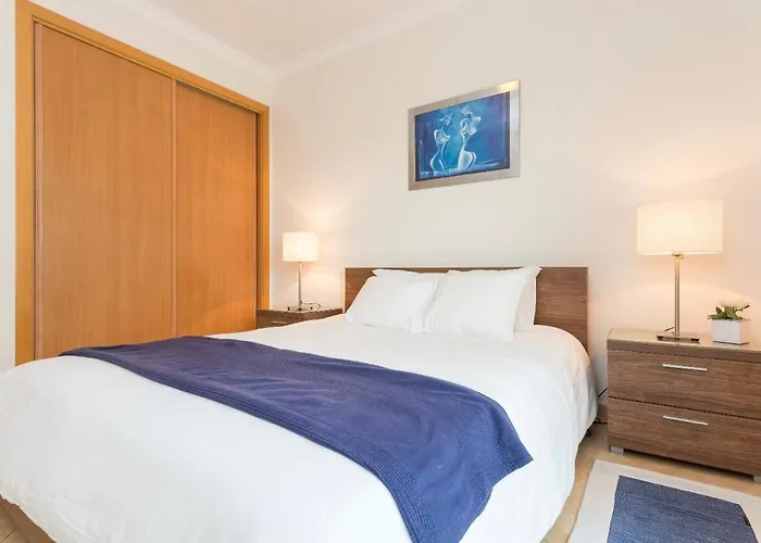 Appartement Casa Azul, Fast Wi-fi, Airco, Pool & Bbq Near The Da Rocha Portimão